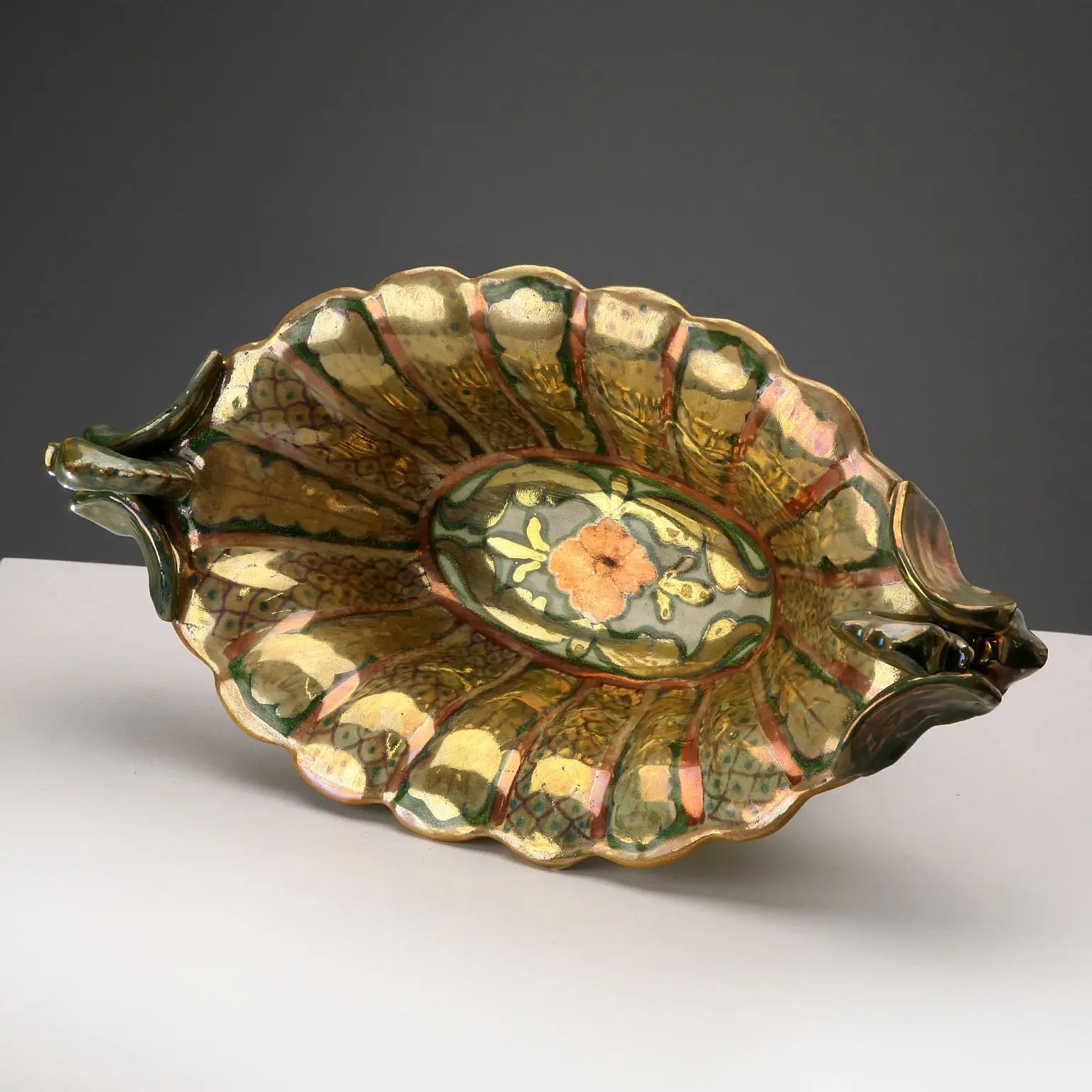 Vintage Centerpiece Majolica Gualdo Tadino Italy 1930s