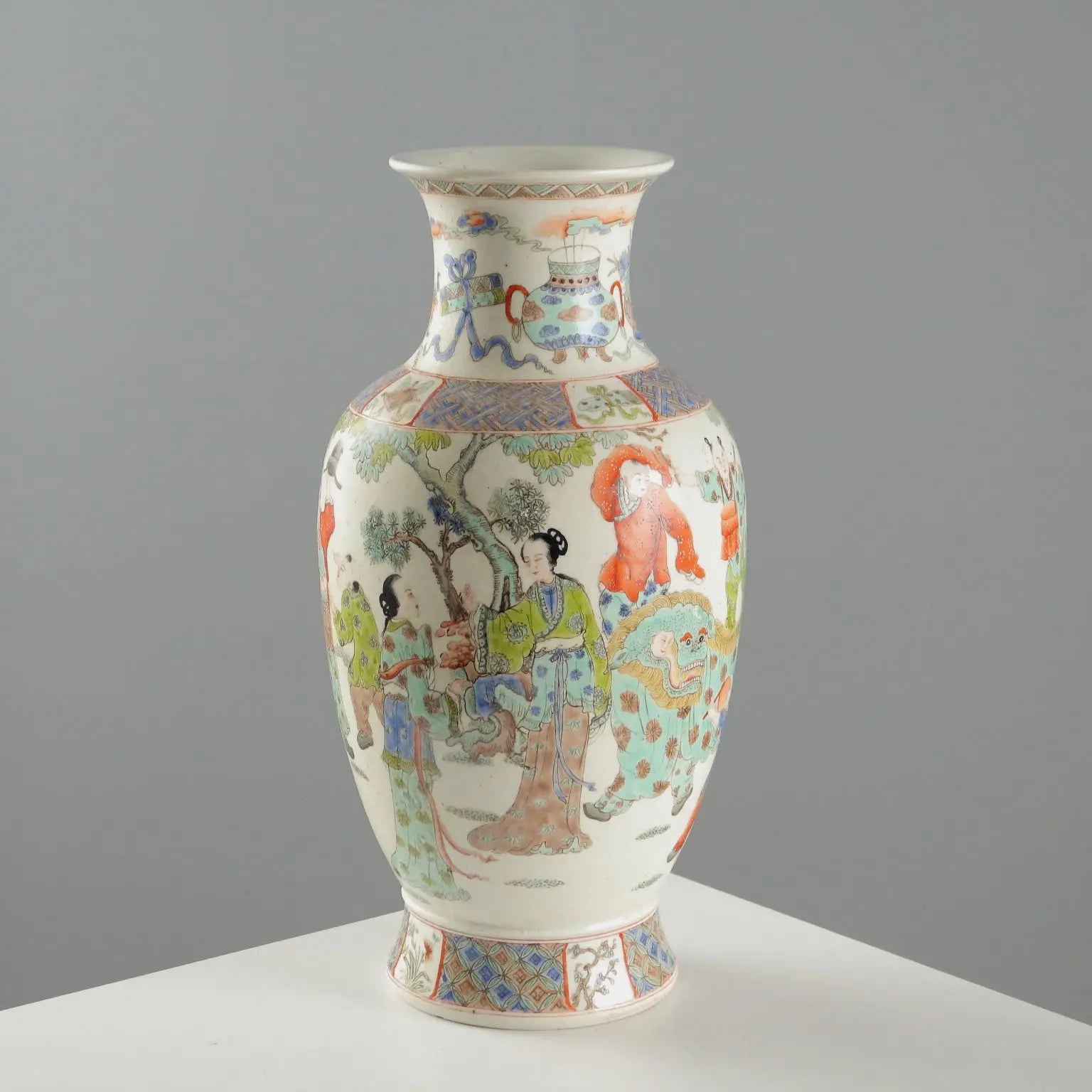Antique Baluster Vase Porcelain China Late Qing Era 1868-1912