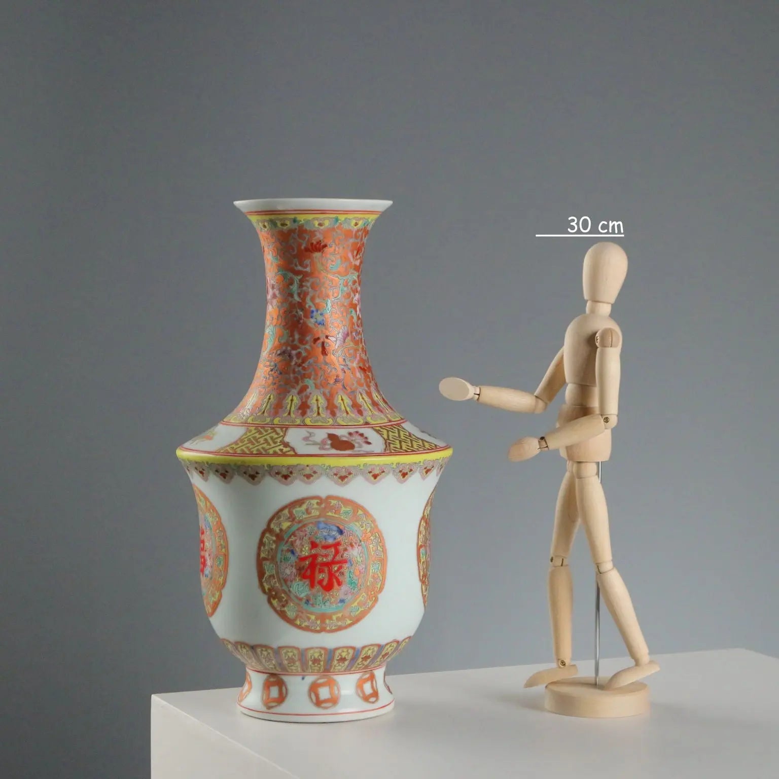 Antique Porcelain Vase Coloured Decorations China XX Century