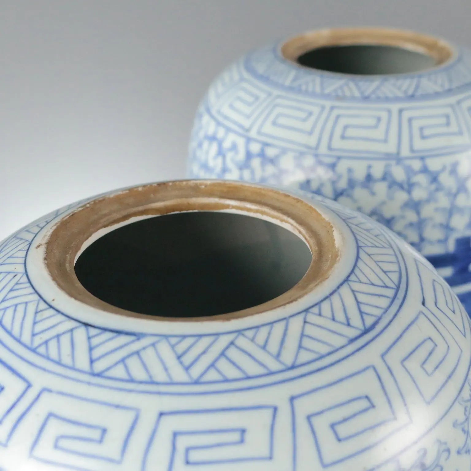 Antique Ginger Jars with Porcelain Lid China XX Century