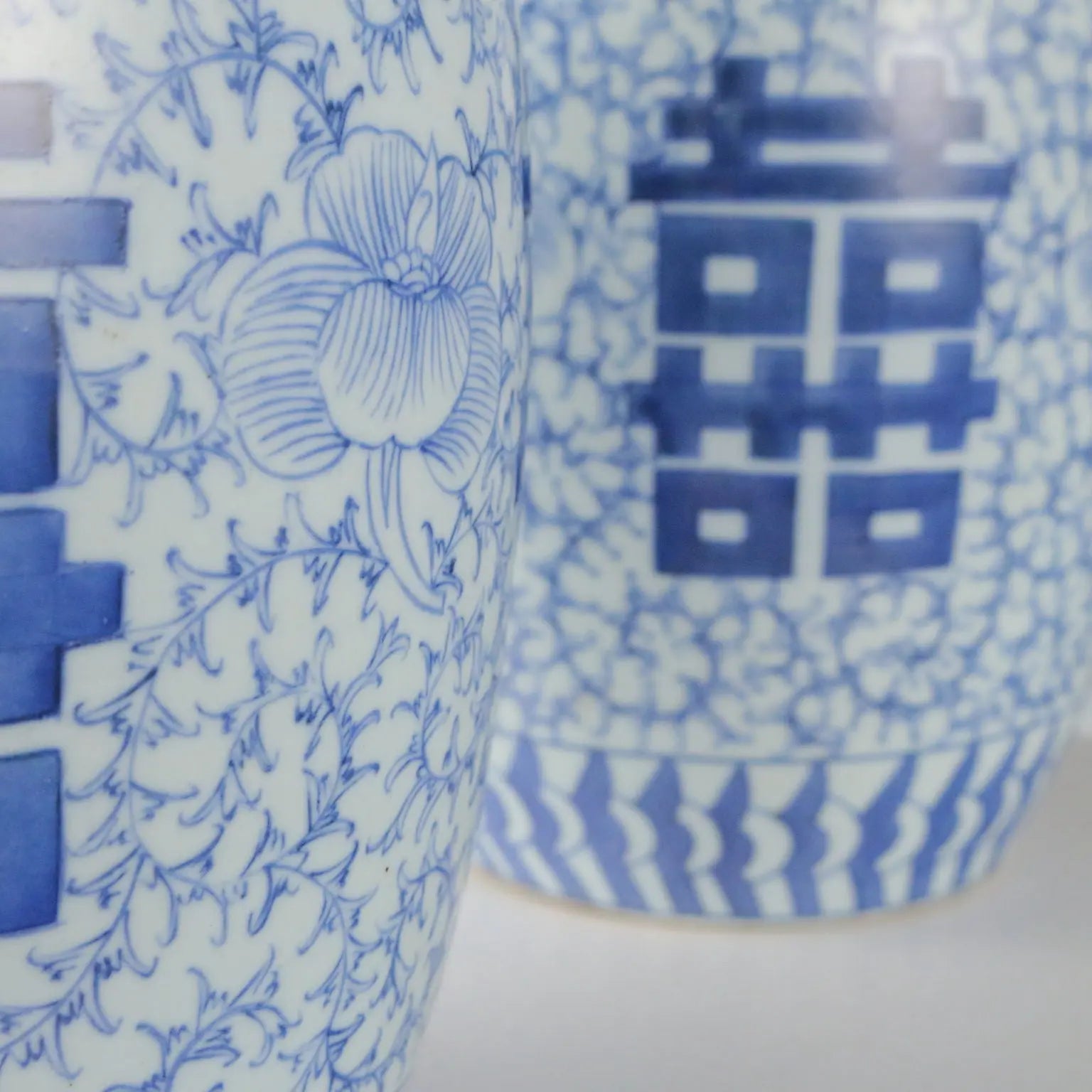 Antique Ginger Jars with Porcelain Lid China XX Century