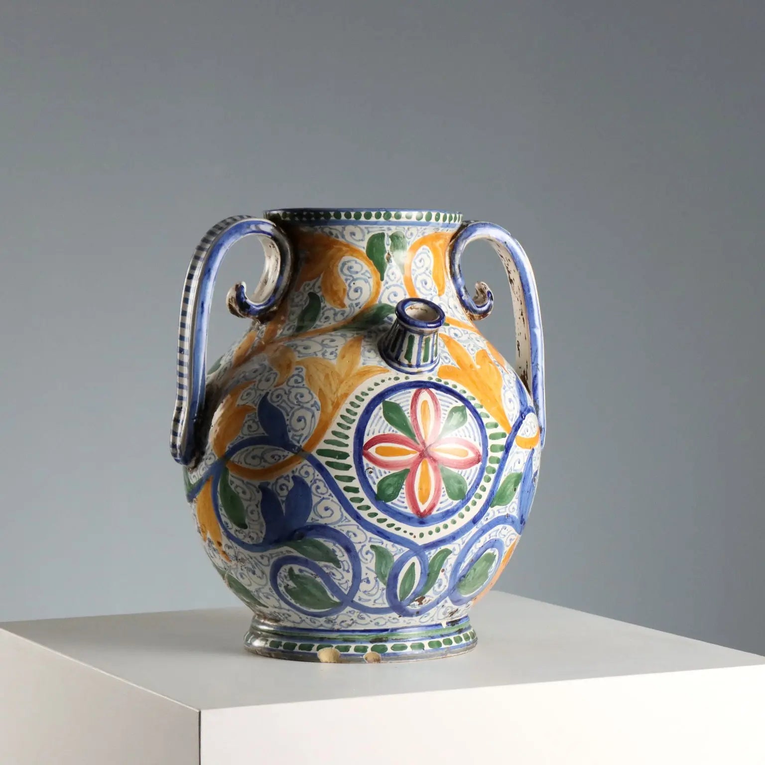 Antique Amphora Hand-Painted Majolica Italy XX Century