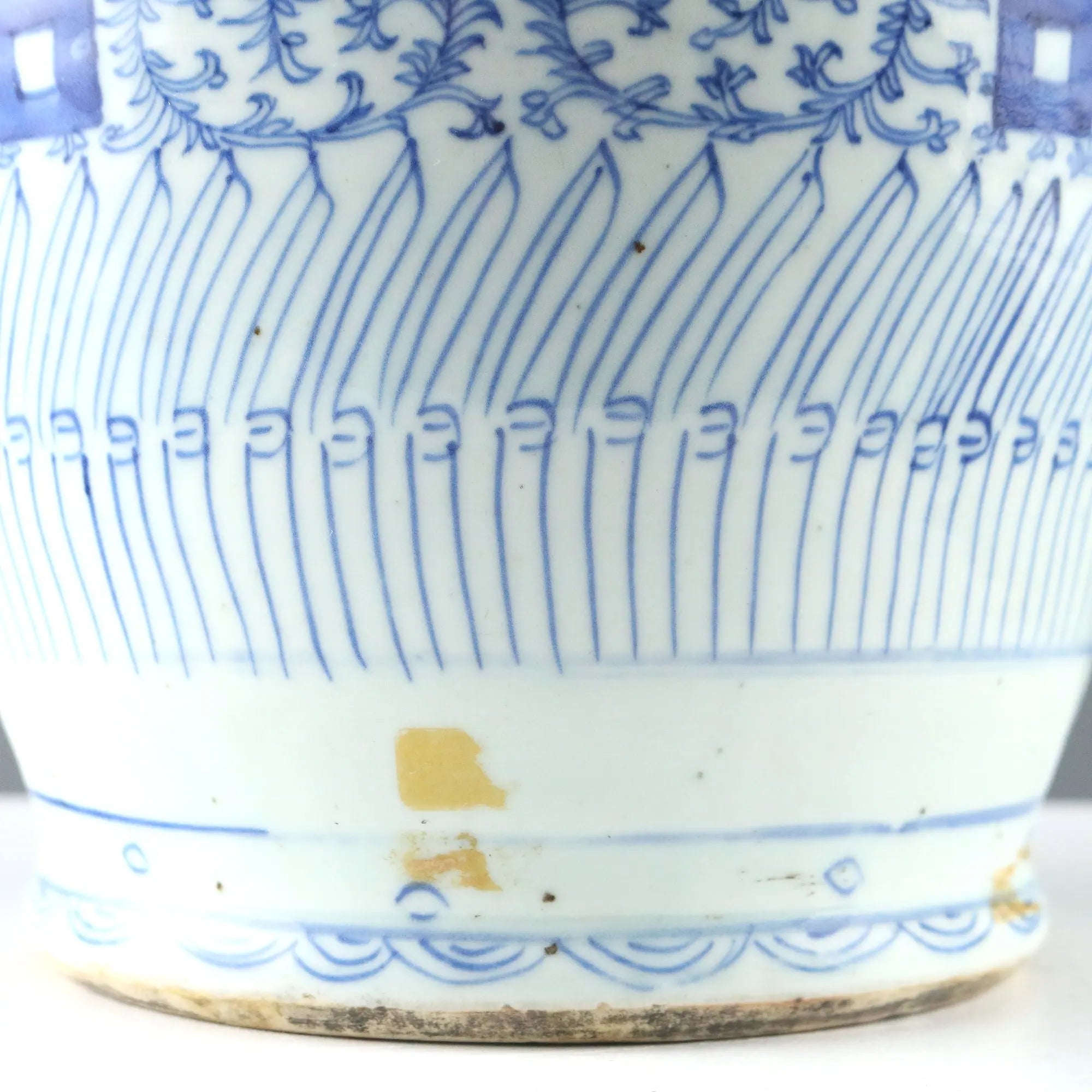 Antique Vase Decorated Porcelain Shuangxi XX Century