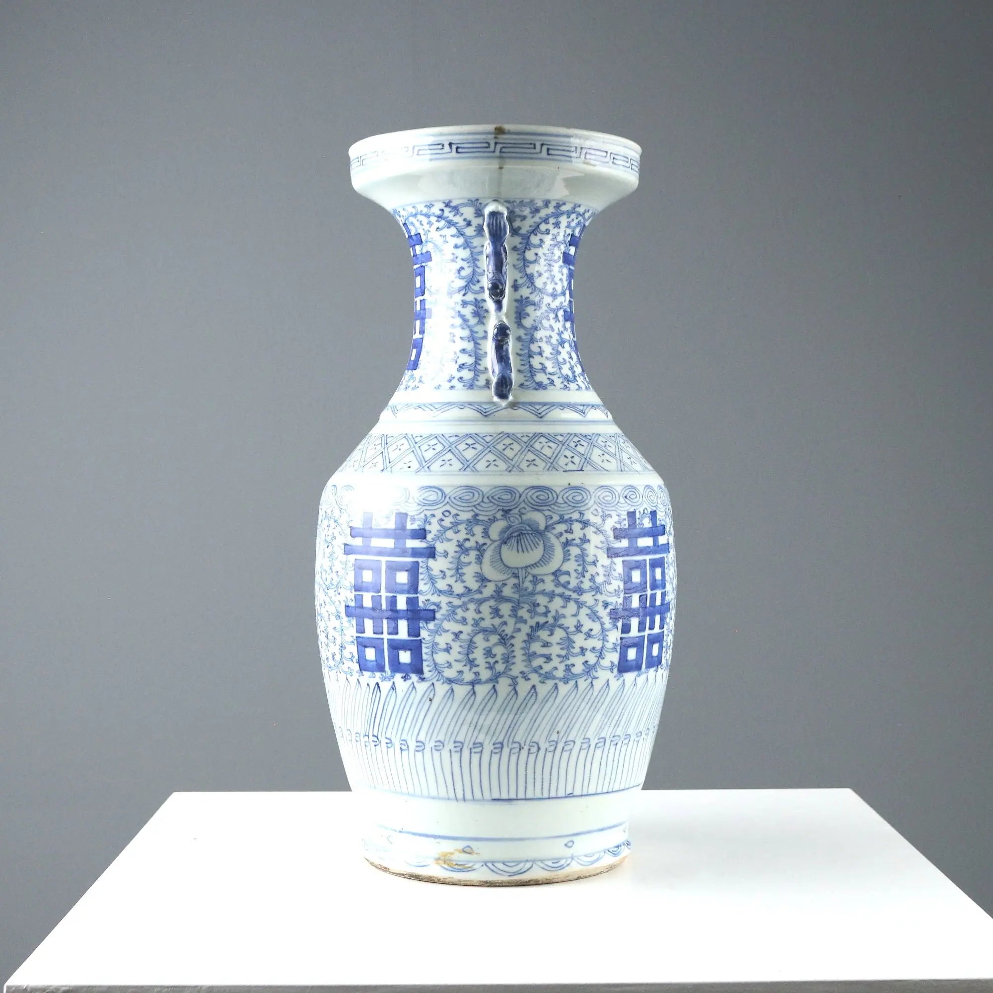 Antique Vase Decorated Porcelain Shuangxi XX Century
