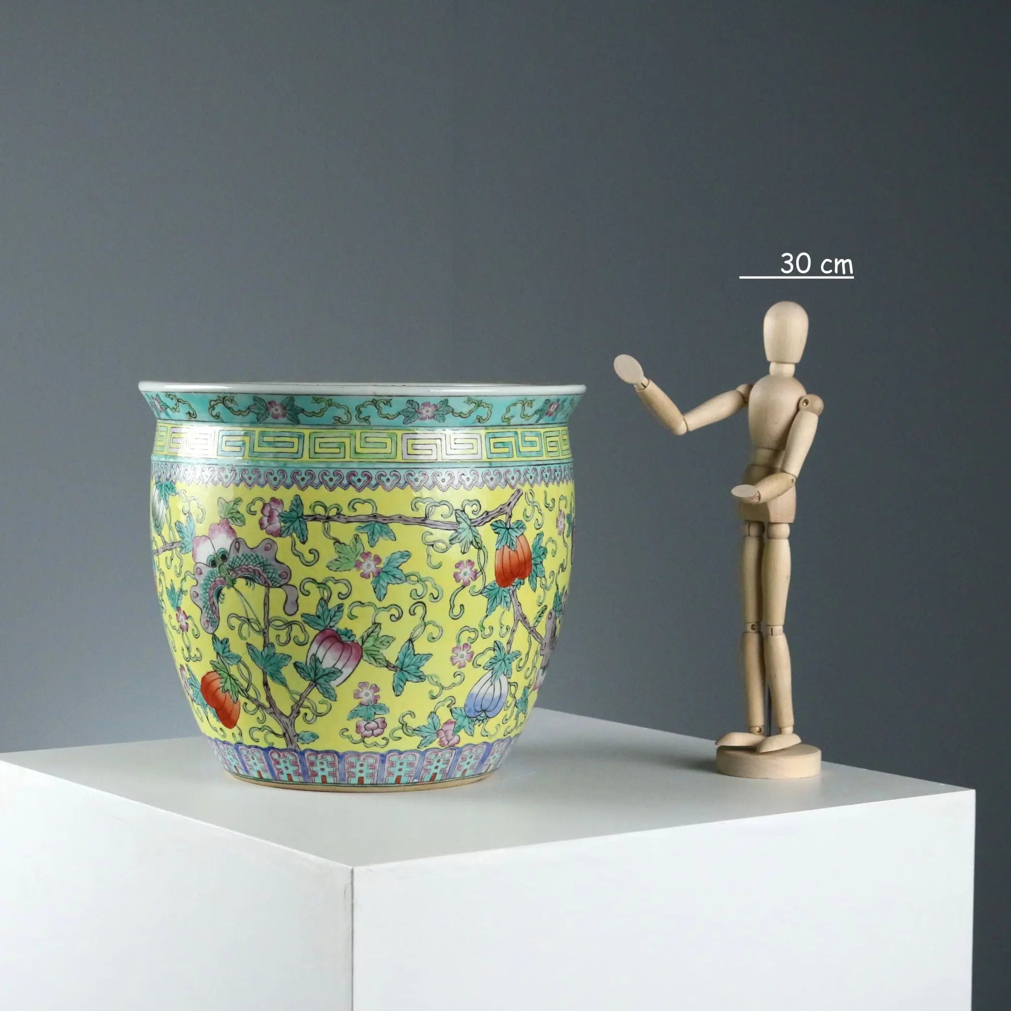 Vintage Cache Pot Ceramic China 1960s-1970s
