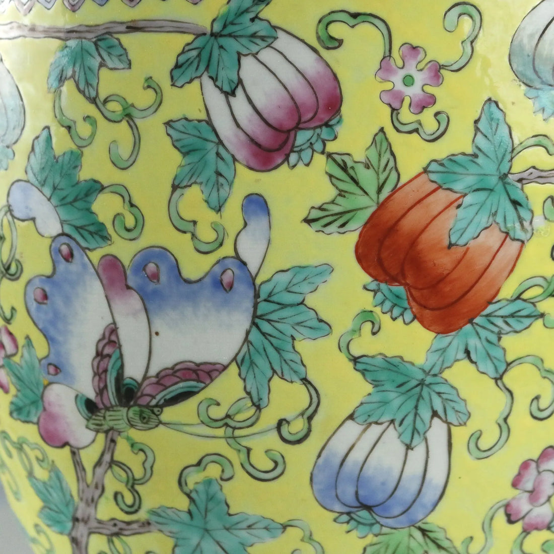 Vintage Cache Pot Ceramic China 1960s-1970s