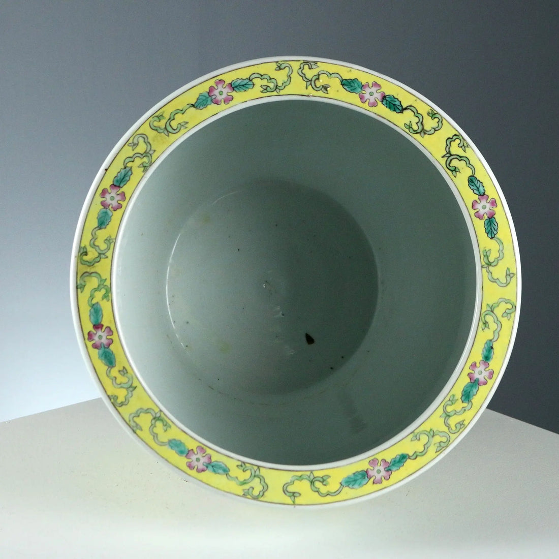 Vintage Cache Pot Ceramic China 1960s-1970s