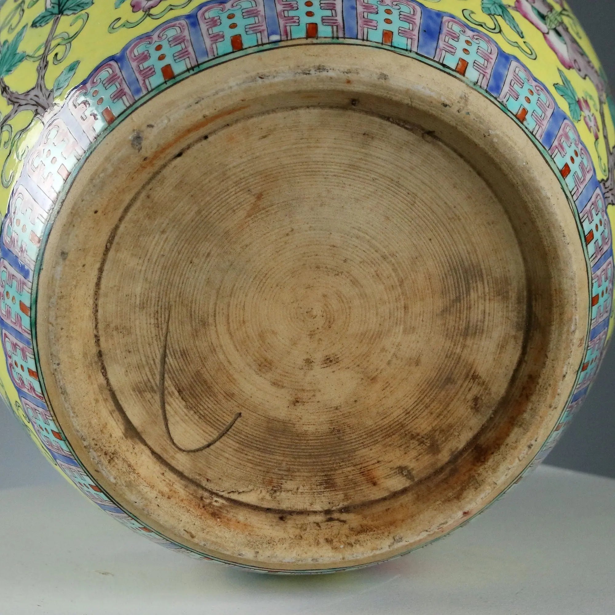 Vintage Cache Pot Ceramic China 1960s-1970s