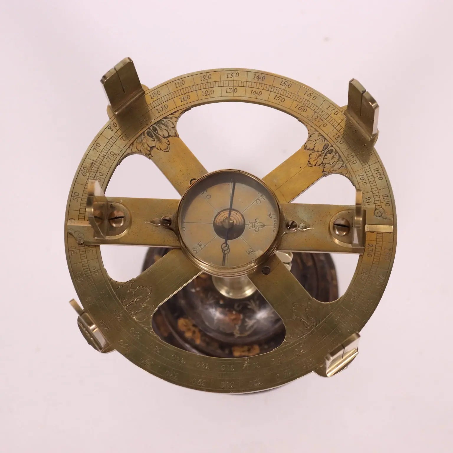 Theodolite Brass Paris France Second Half 18th Century - Baradelle a Paris | Antiques | Fancy Goods