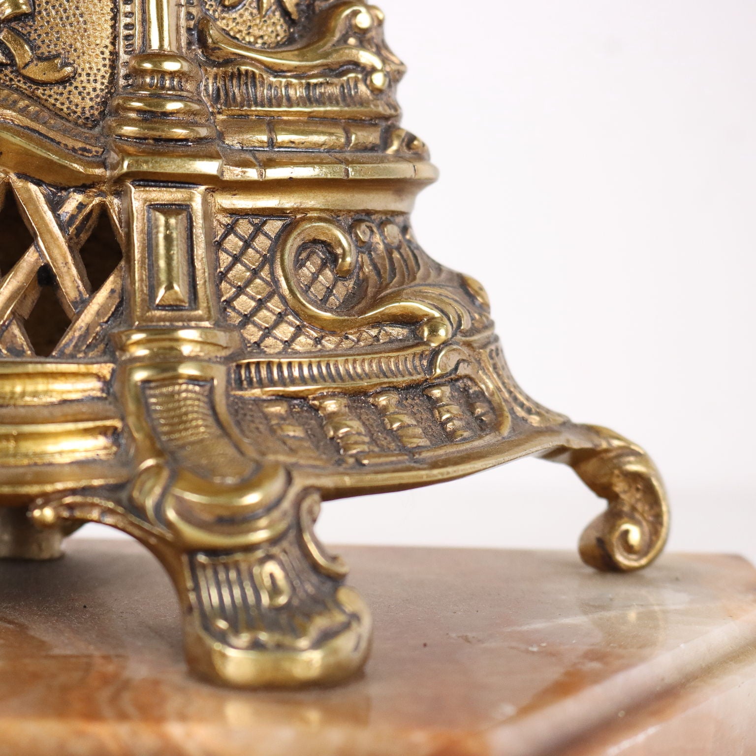 Antique Table Clock Bronze Onyx Europe XX Century - Europe, Mid XX Century ca. | Antiques  Fancy Goods