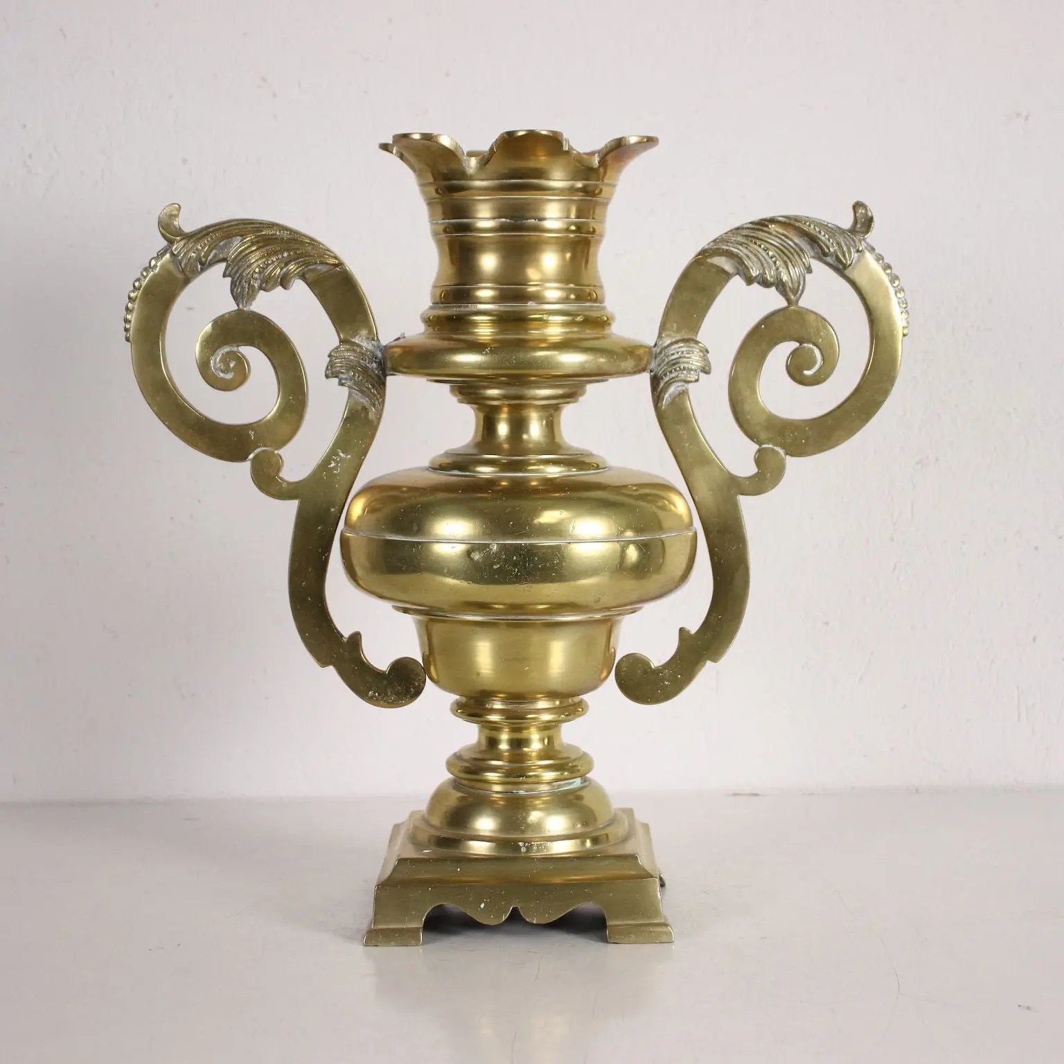 Vase Brass Italy XIX Century | Antiques | Fancy Goods