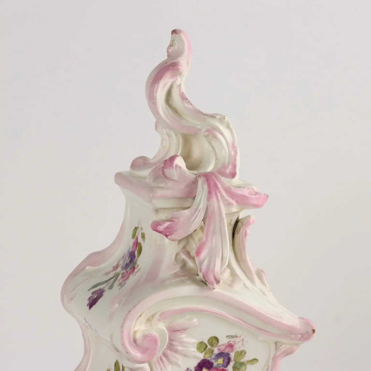 Countertop Clock Baroque Style Porcelain France XIX Century - France Second half of the 19th century | Antiques | Fancy Goods