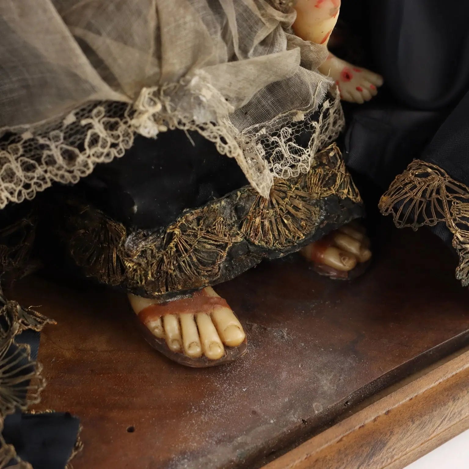 Ancient Sculpture Our Lady of Sorrows Italy '800 Wax Fabric - Southern Italy End of the 19th century | Antiques | Fancy Goods
