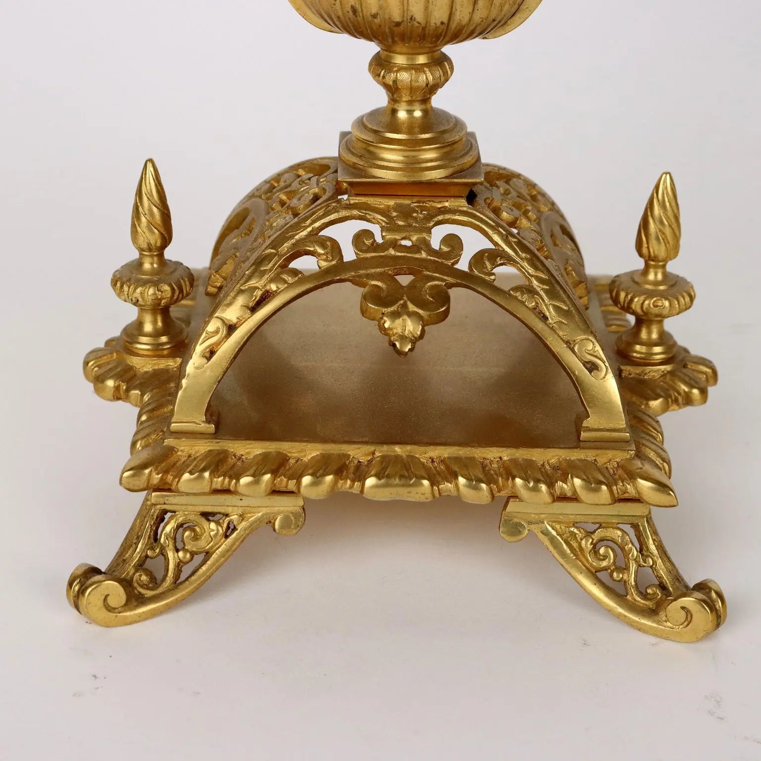 Tryptich Ancient Clock Eclectism '800 Gilded Bronze Plants Motifs - France, Eclecticism (1870-1890) | Antiques | Fancy Goods
