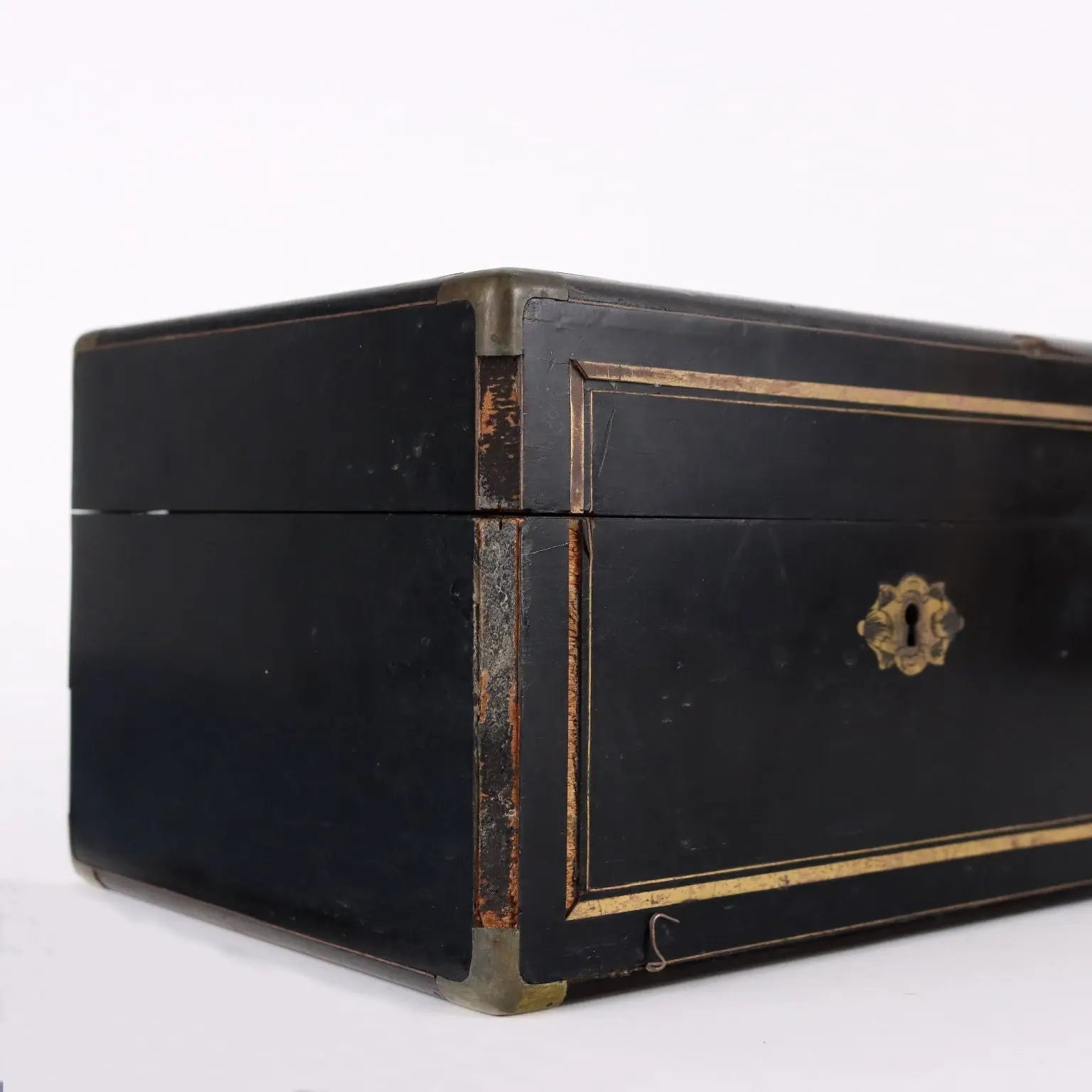 Ancient Sewing Box Last Quarter of the XIX Century Ebony Wood Veneer - France Last Quarter 19th Century | Antiques | Fancy Goods