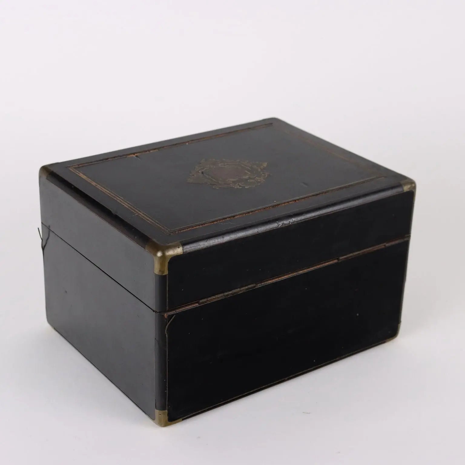 Ancient Sewing Box Last Quarter of the XIX Century Ebony Wood Veneer - France Last Quarter 19th Century | Antiques | Fancy Goods