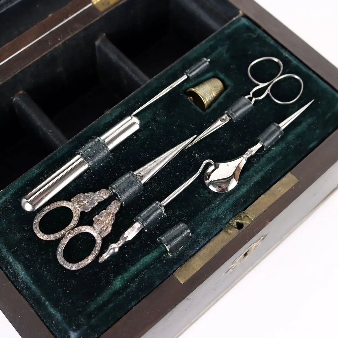 Ancient Sewing Box Last Quarter of the XIX Century Ebony Wood Veneer - France Last Quarter 19th Century | Antiques | Fancy Goods