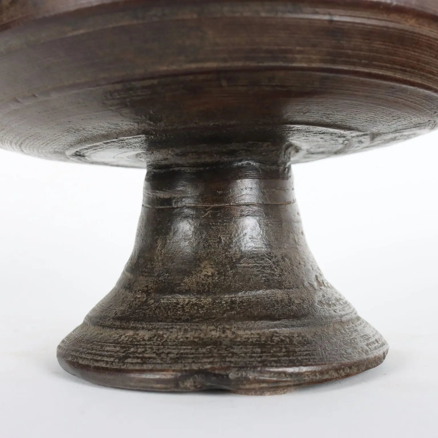Ancient Fruit Stand Round Shape Tuscan Man. '800 Walnut - Italy 16th century | Antiques | Fancy Goods