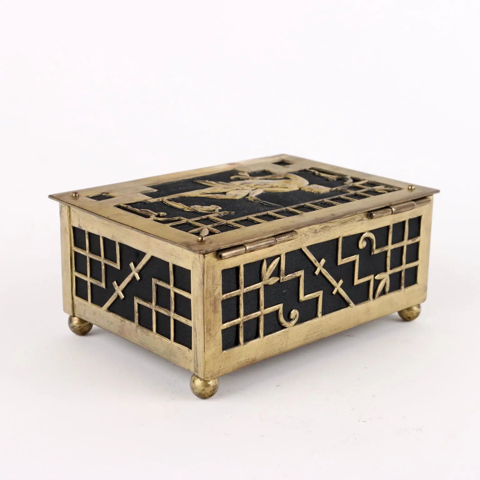 Art Deco Casket Bronze Cloth Europe 1920s-30s Antiques - Europe, 1920s-1930s | Antiques | Fancy Goods