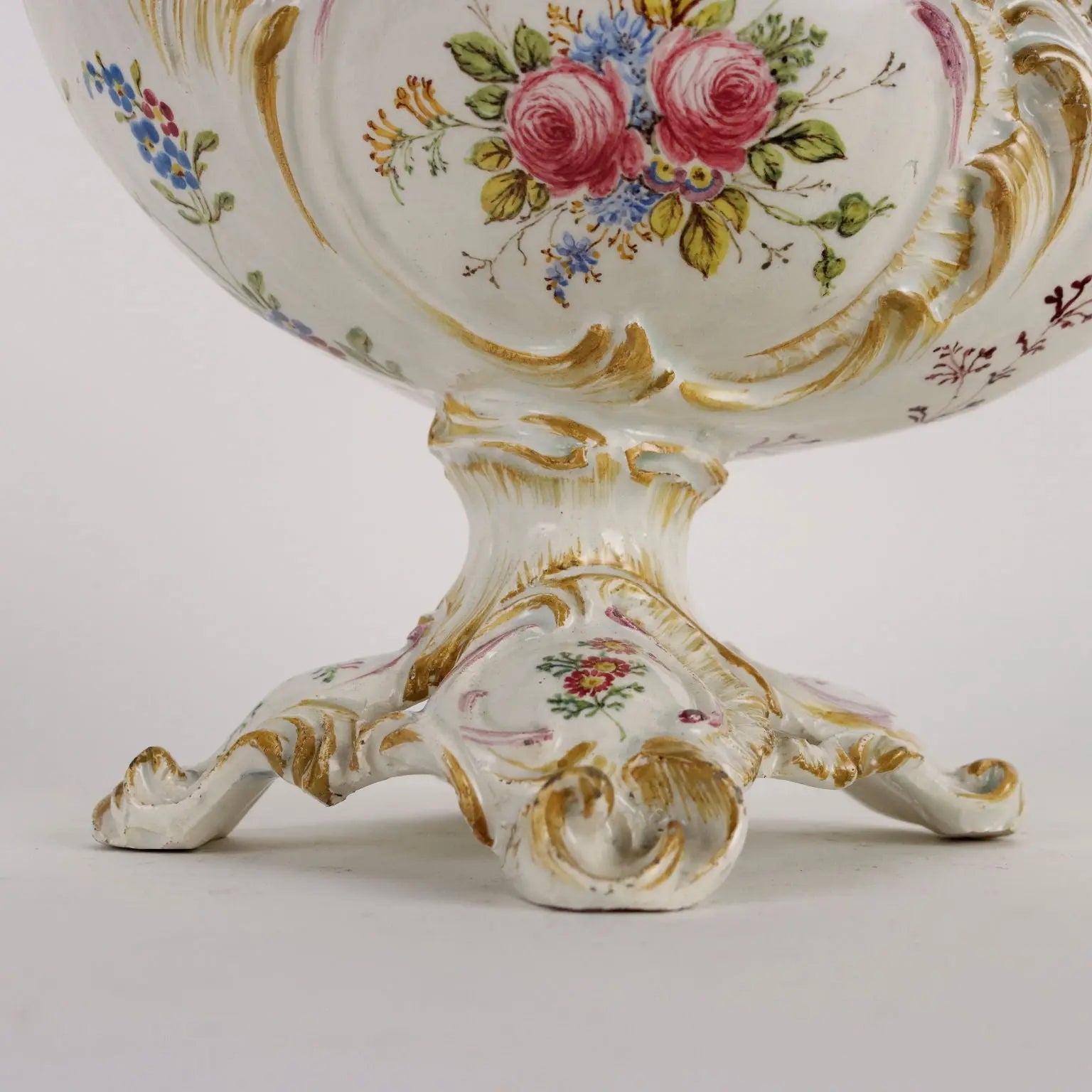 Ancient Centerpiece Man. Antonibon Nove Late XIX Century Majolica - Italy, Late XIX Century | Antiques | Fancy Goods