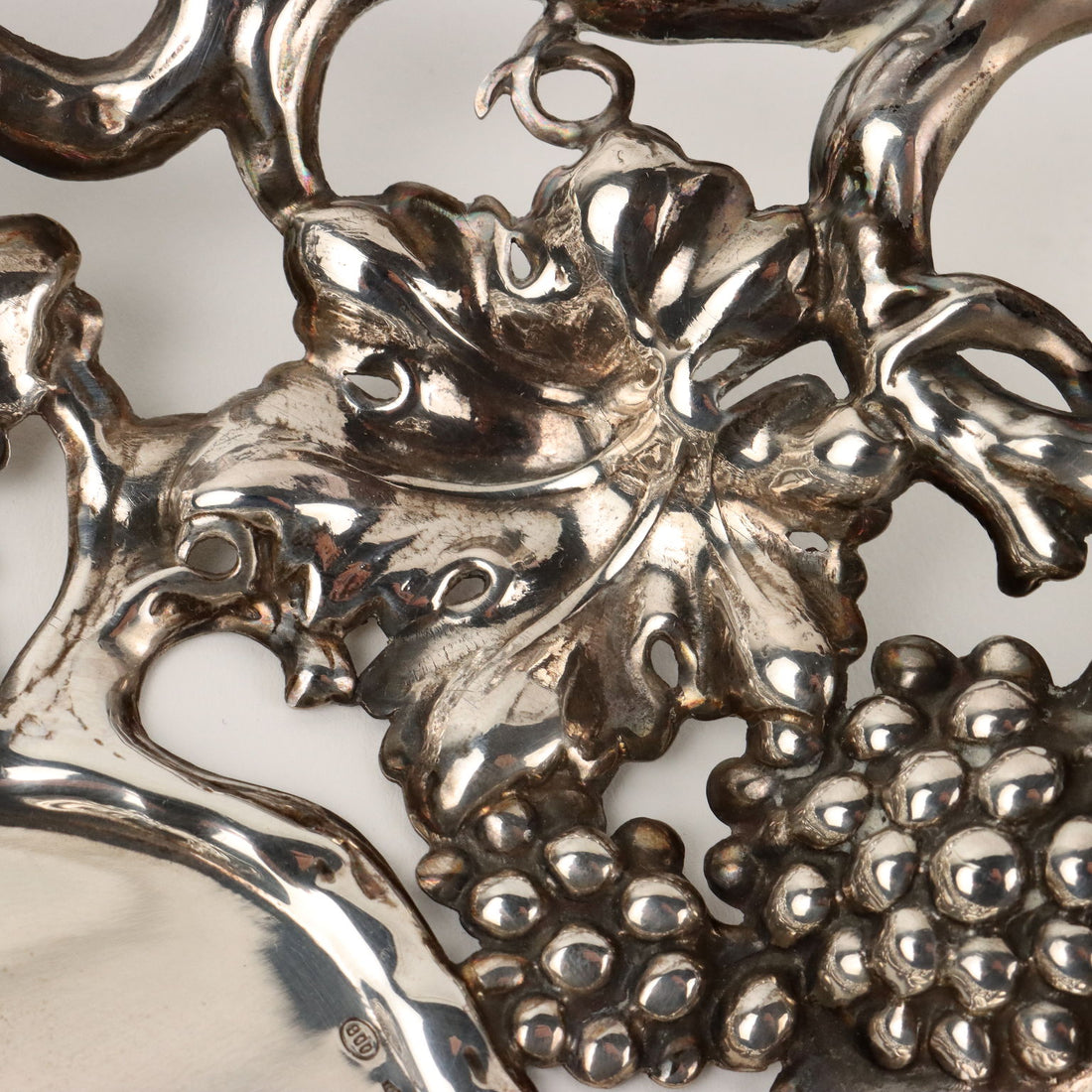  | Antiques  Fancy Goods