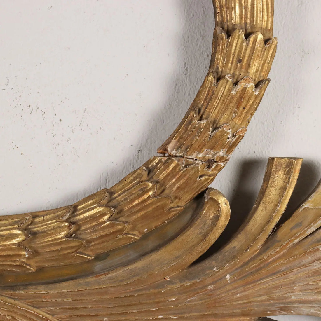 Antique Upper Door Frieze Carved and Gilded Wood Italy XIX Century - Italy, XIX Century | Antiques | Fancy Goods