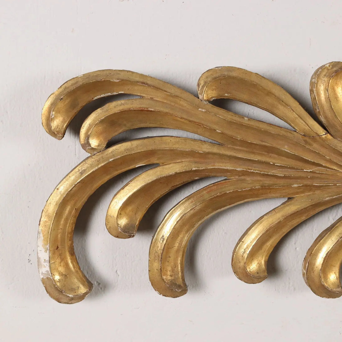 Antique Upper Door Frieze Carved and Gilded Wood Italy XIX Century - Italy, XIX Century | Antiques | Fancy Goods