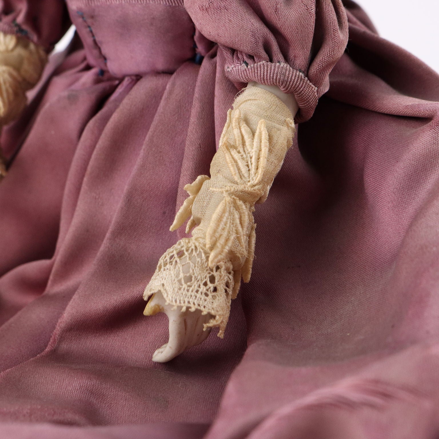  | Antiques  Fancy Goods