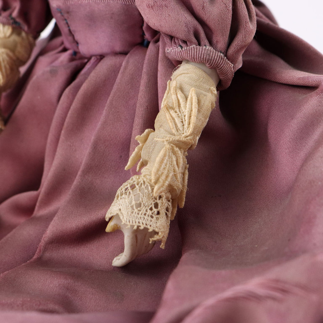  | Antiques  Fancy Goods