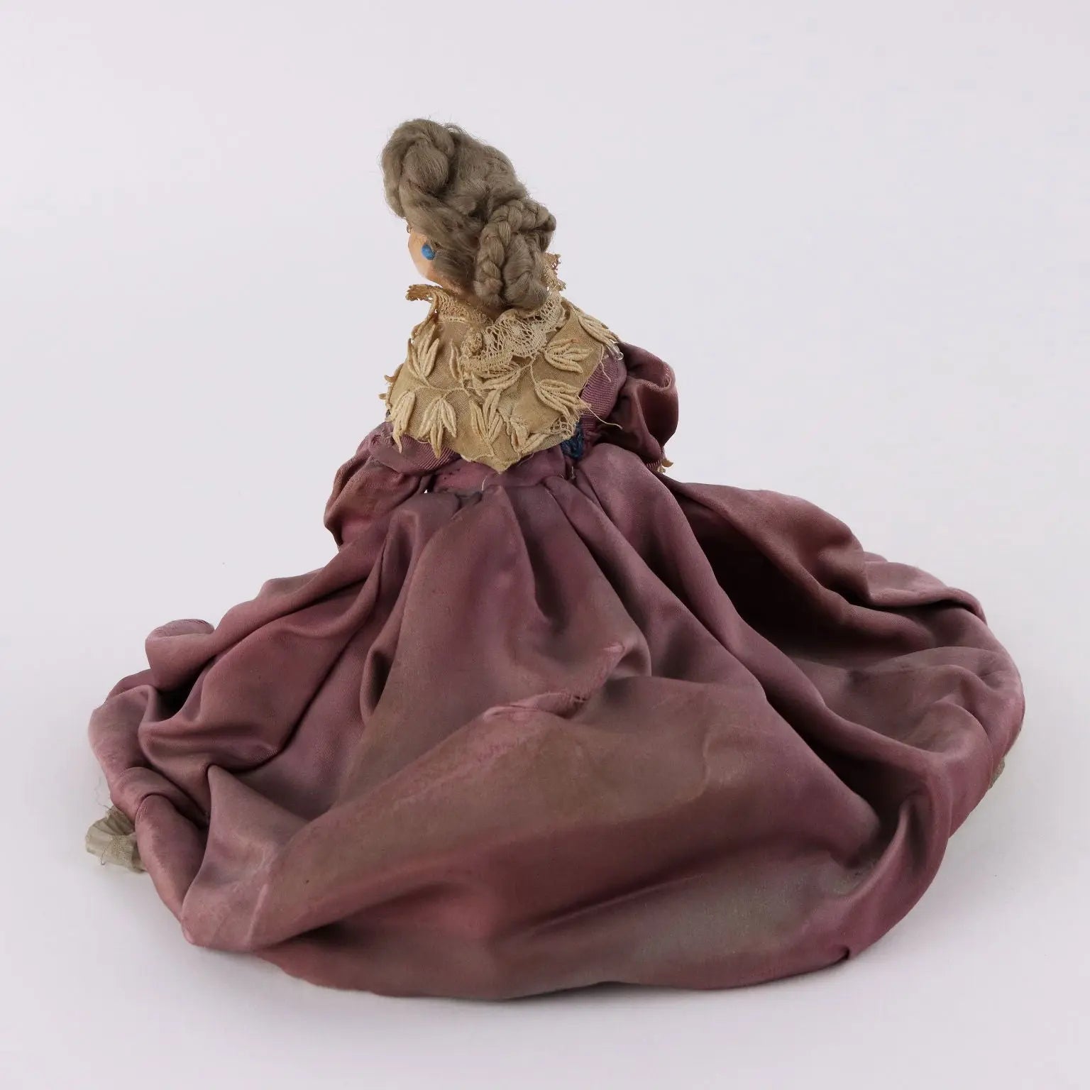 Antique Figure of a Dame Porcelain XIX-XX Century - Europe, Late XIX - Early XX Century | Antiques | Fancy Goods