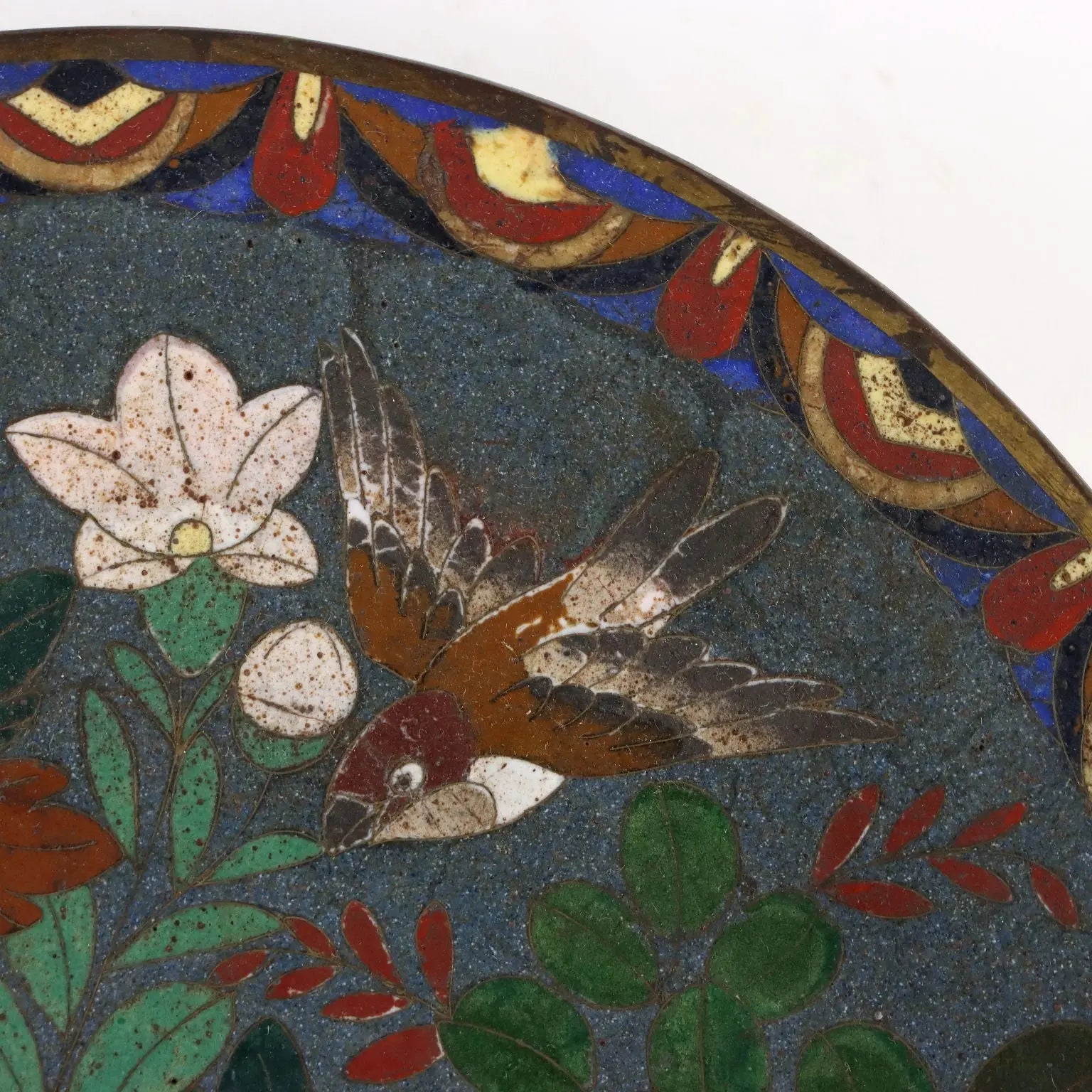 Antique Plate Copper with Cloisonné Decorations Japan Meiji Era - Japan, Meiji Era | Antiques | Fancy Goods