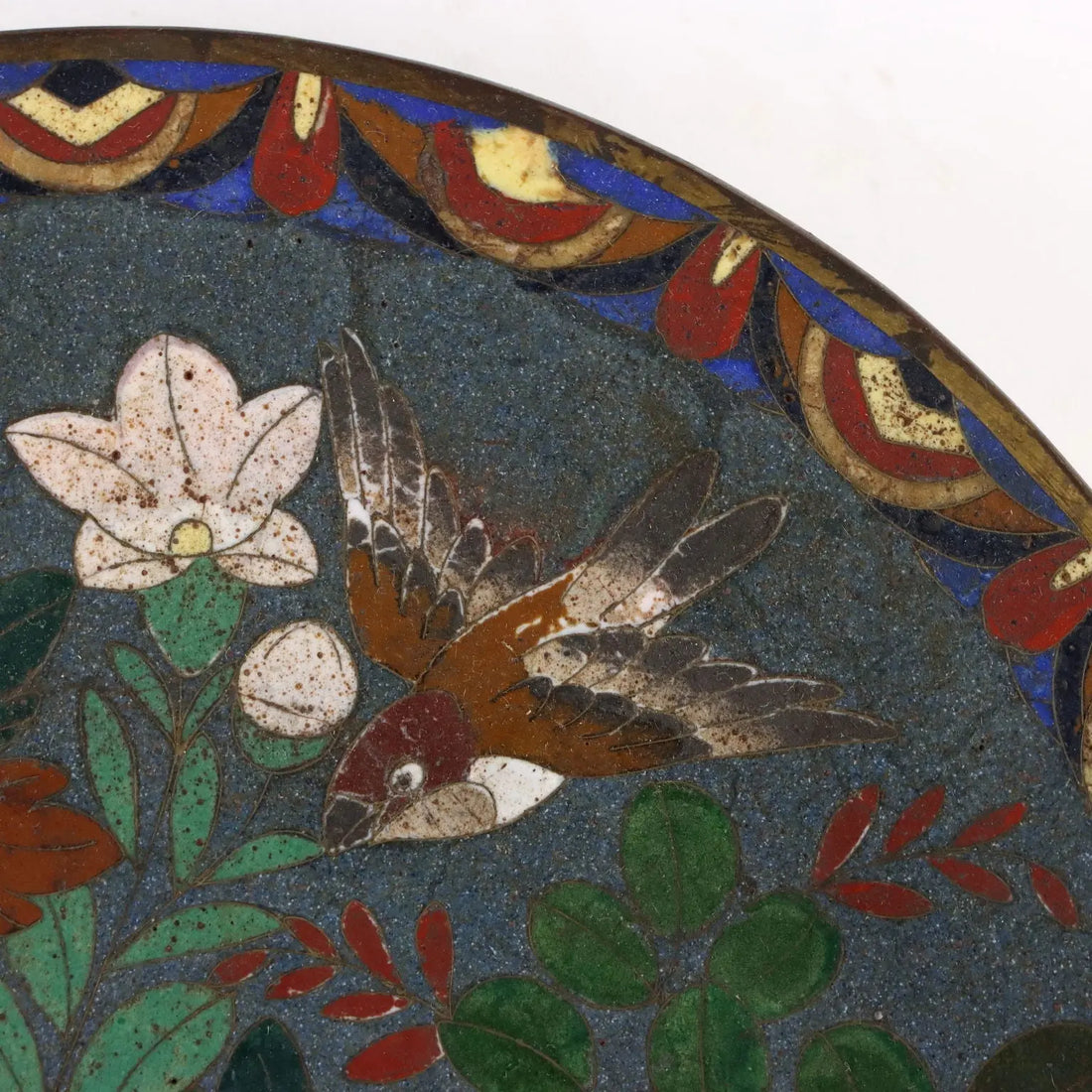 Antique Plate Copper with Cloisonné Decorations Japan Meiji Era - Japan, Meiji Era | Antiques | Fancy Goods
