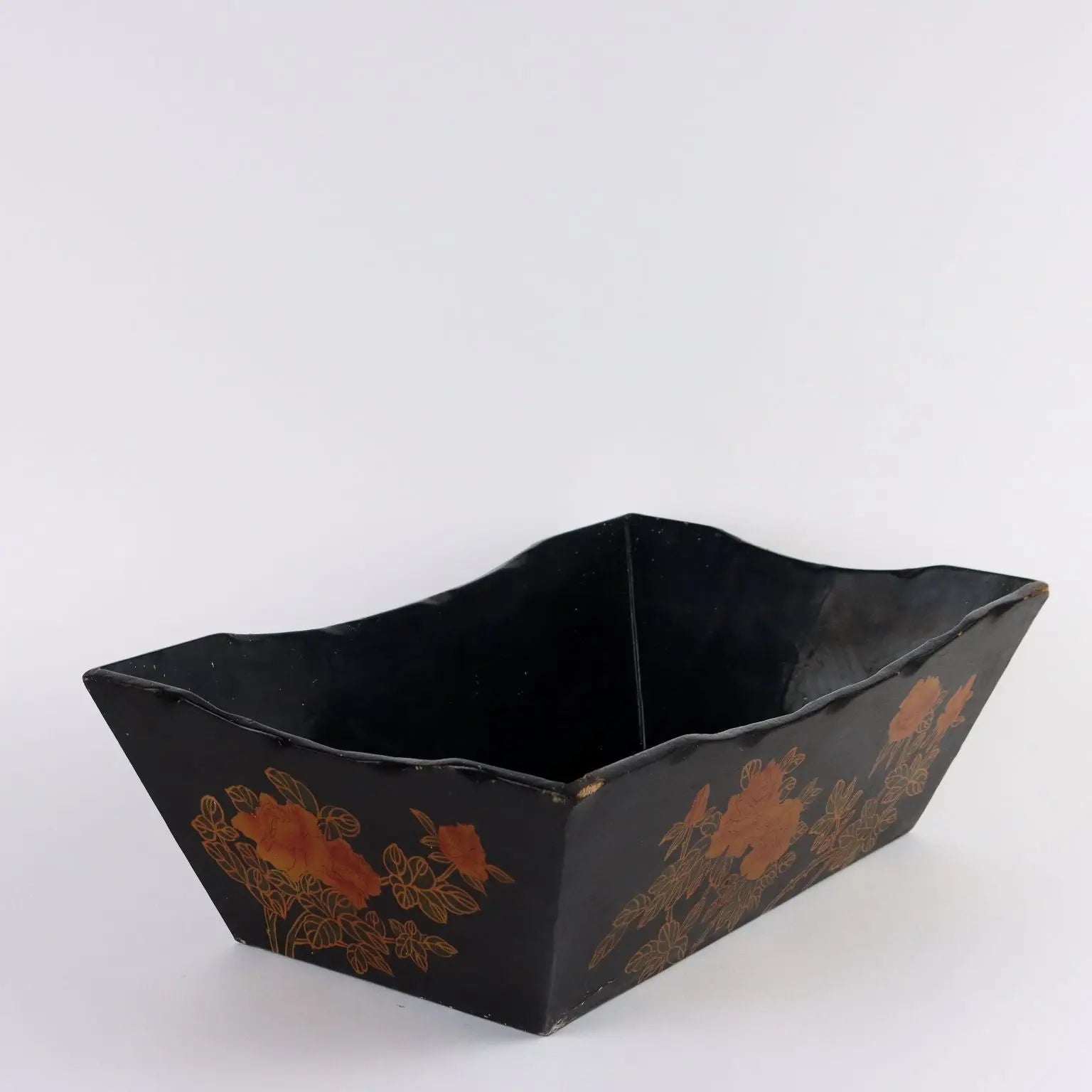 Antique Basket Lacquered Wood East Second Half XX Century - East, Second Half XX Century | Antiques | Fancy Goods