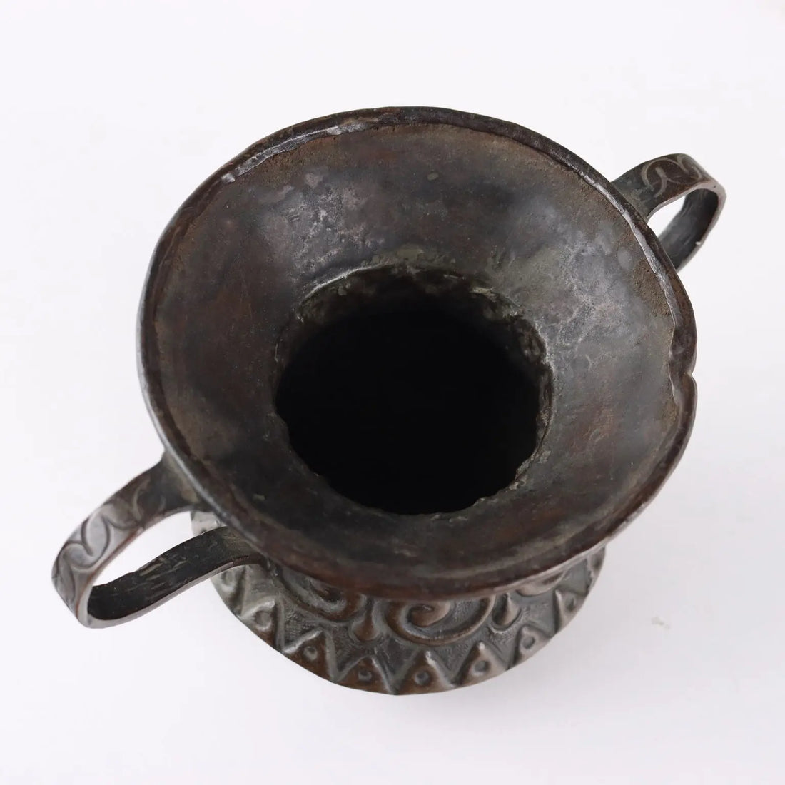 Antique Renaissance Vase Copper Italy XVI-XVII Century - Italy, XVI-XVII Century | Antiques | Fancy Goods
