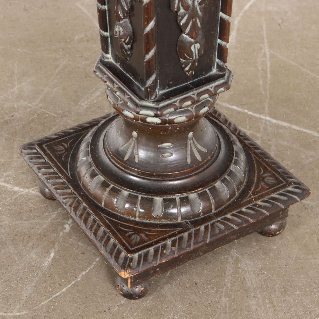  | Antiques  Fancy Goods