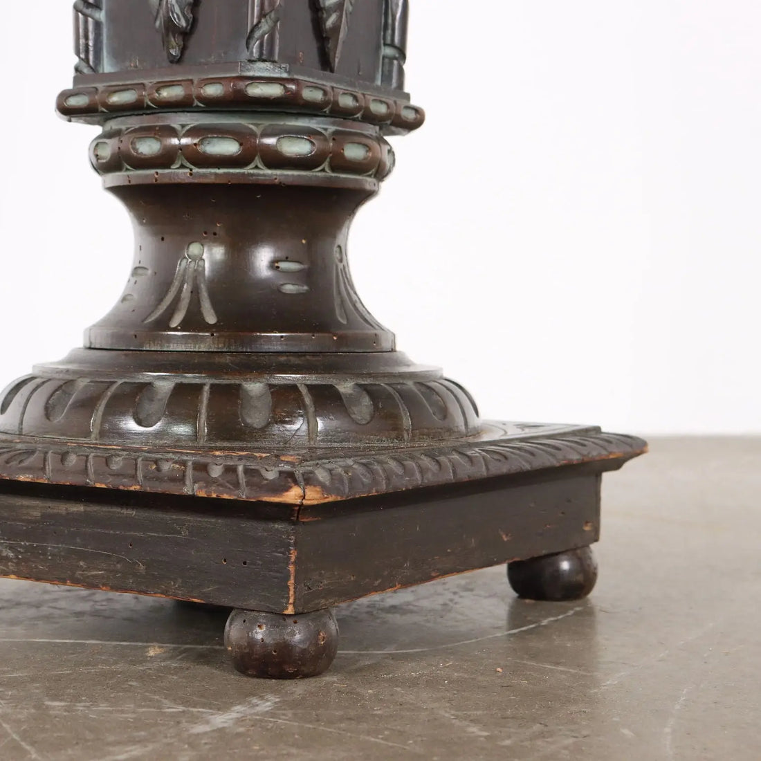 Antique Column Neo-Renaissance Style Carved Wood Italy XX Century - Column for Vase | Antiques | Fancy Goods