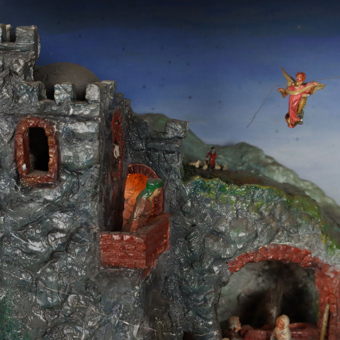  | Antiques  Fancy Goods