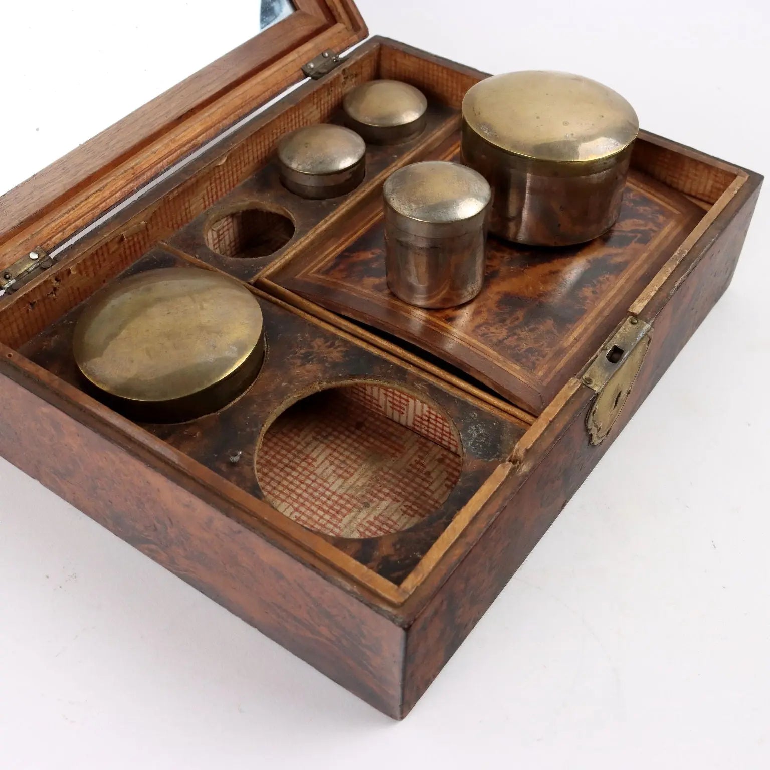 Antique Box Burl Veneered Wood Italy XIX Century - Italy, Late XIX Century | Antiques | Fancy Goods