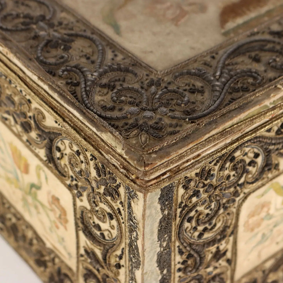 Antique Casket Wood Fabric Beads Europe XIX Century - Europe, Late XIX Century | Antiques | Fancy Goods
