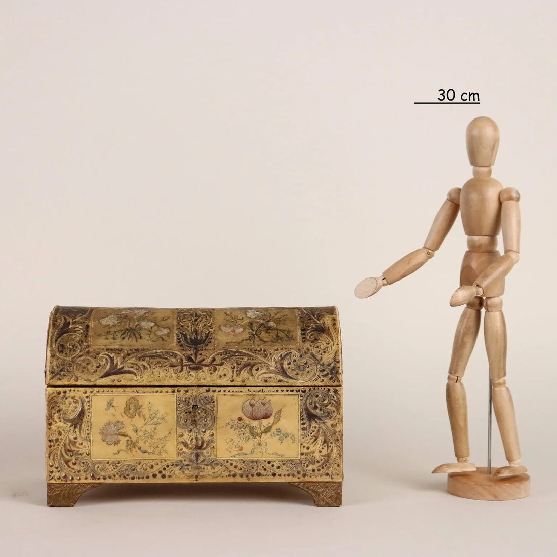 Antique Casket Wood Painted Parchment Italy XIX-XX Century - Italy, XIX-XX Century | Antiques | Fancy Goods