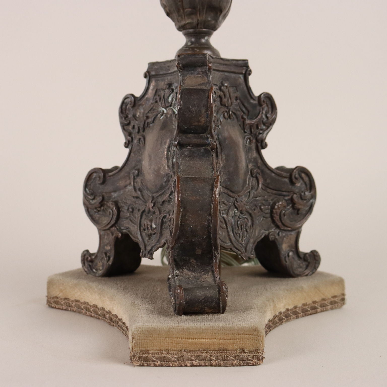  | Antiques  Fancy Goods