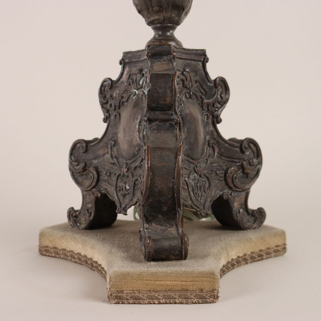  | Antiques  Fancy Goods