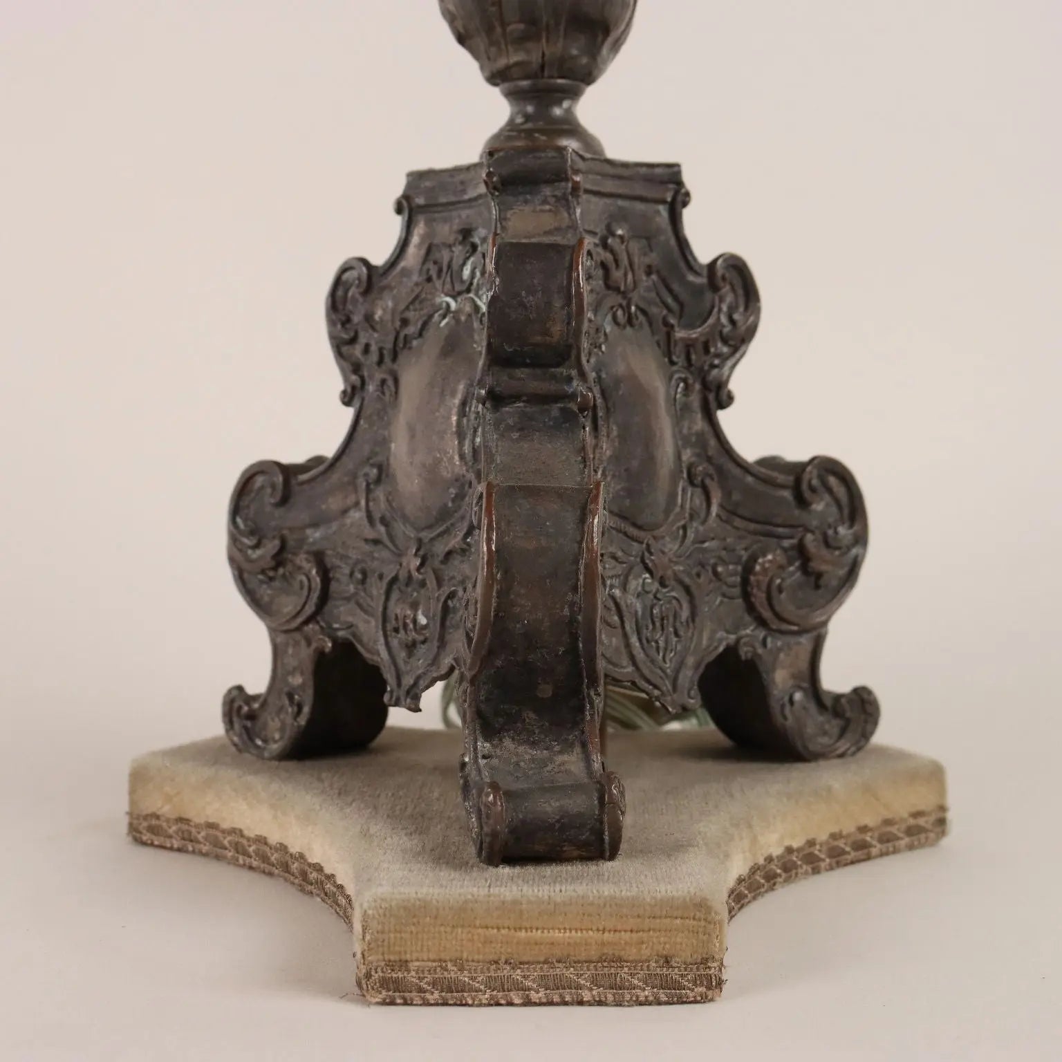 Antique Candelabra Transformed Into a Lamp XVIII-XIX Century - Italy, XVIII-XIX Century | Antiques | Fancy Goods
