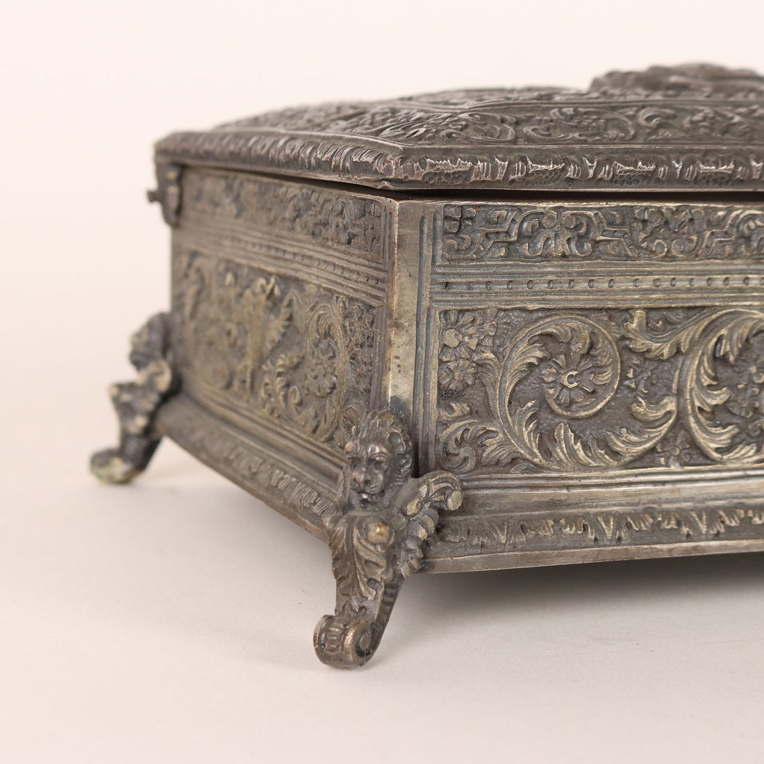  | Antiques  Fancy Goods