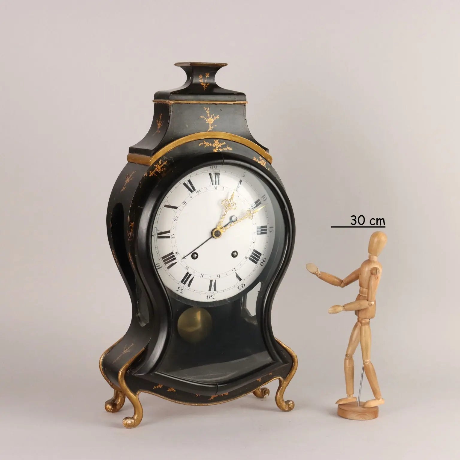 Antique Neuchateloise Pendulum Clock Bronze Decorations '800 - Switzerland, XVIII-XIX Century | Antiques | Fancy Goods