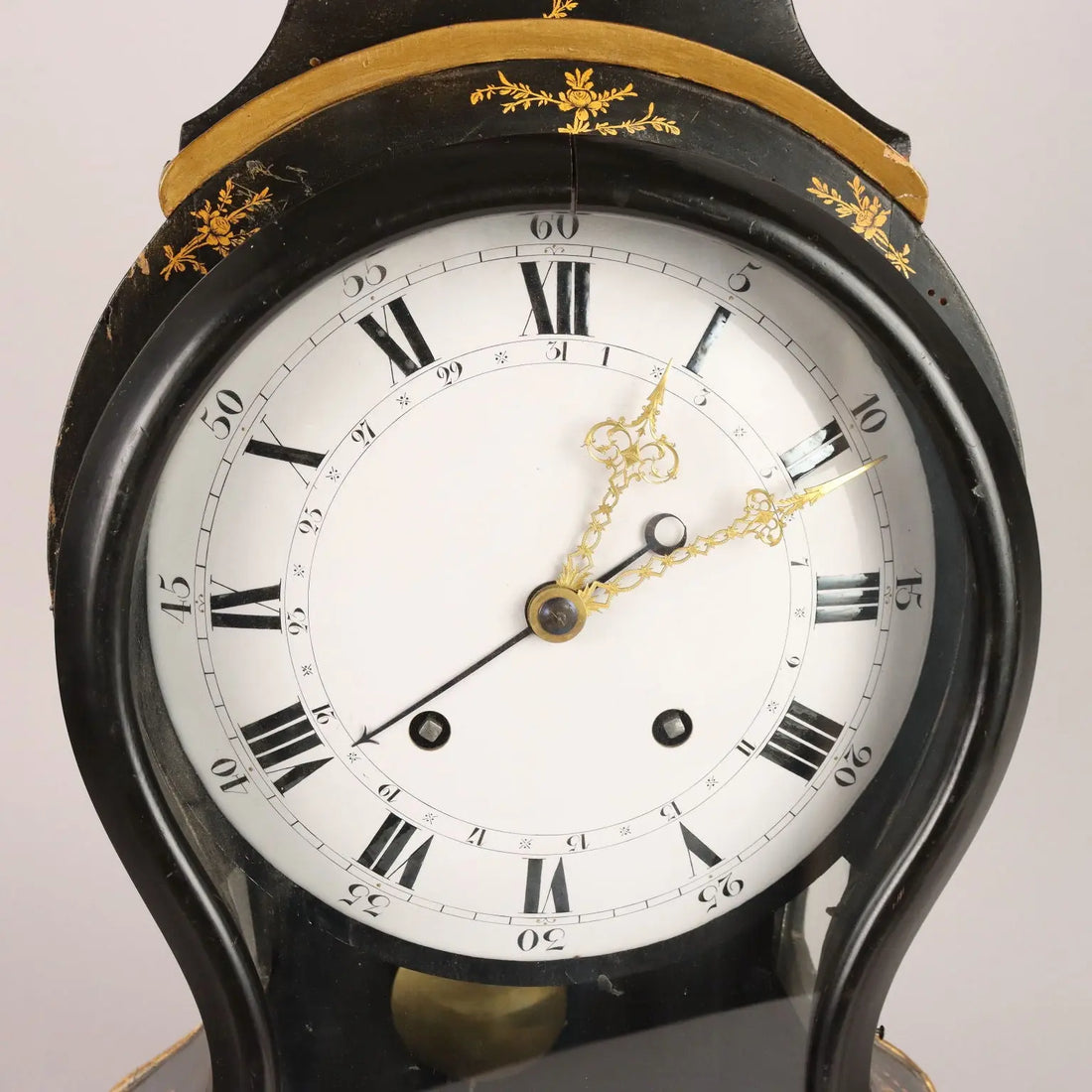 Antique Neuchateloise Pendulum Clock Bronze Decorations '800 - Switzerland, XVIII-XIX Century | Antiques | Fancy Goods