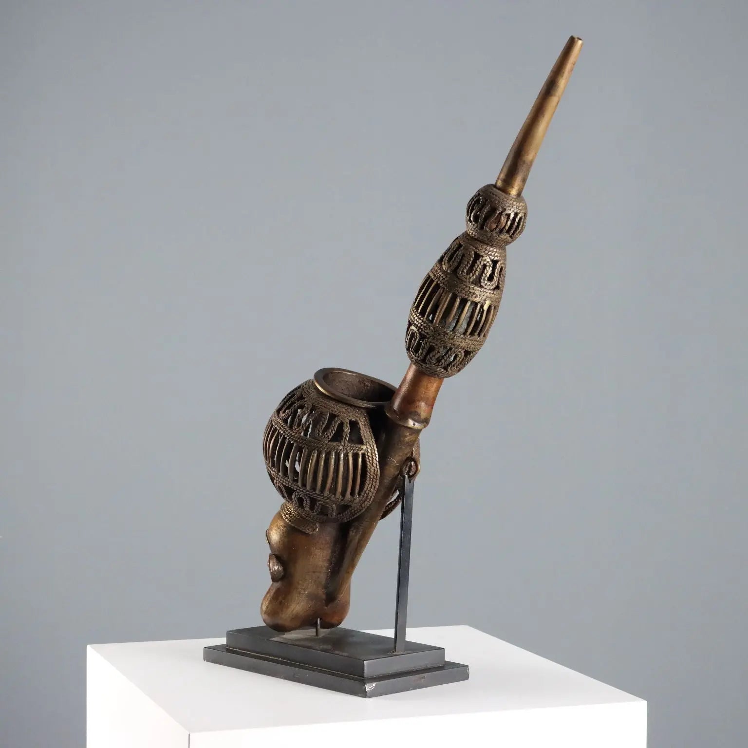 Ethnic Pipe Bronze Bamun Art Camerun Africa XX Century - Africa, Third Quarter of the XX Century | Antiques | Fancy Goods