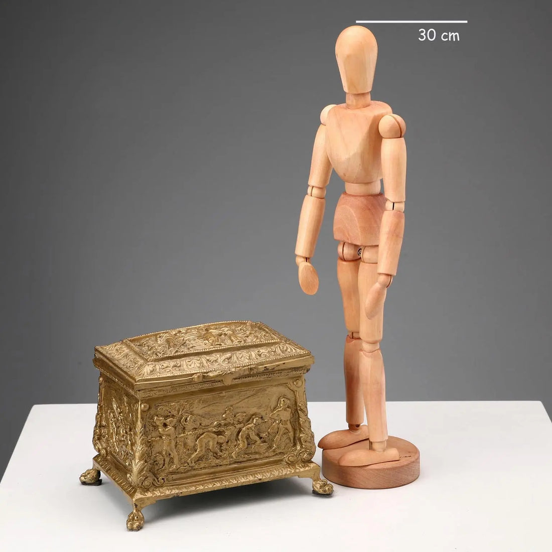 Antique Casket Bronze Labour Scenes Italy XX Century - Italy, Early XX Century | Antiques | Fancy Goods