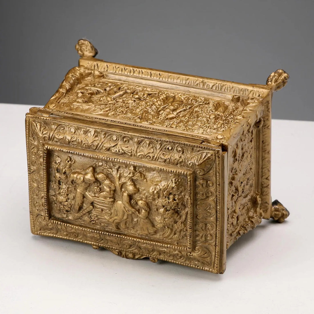 Antique Casket Bronze Labour Scenes Italy XX Century - Italy, Early XX Century | Antiques | Fancy Goods