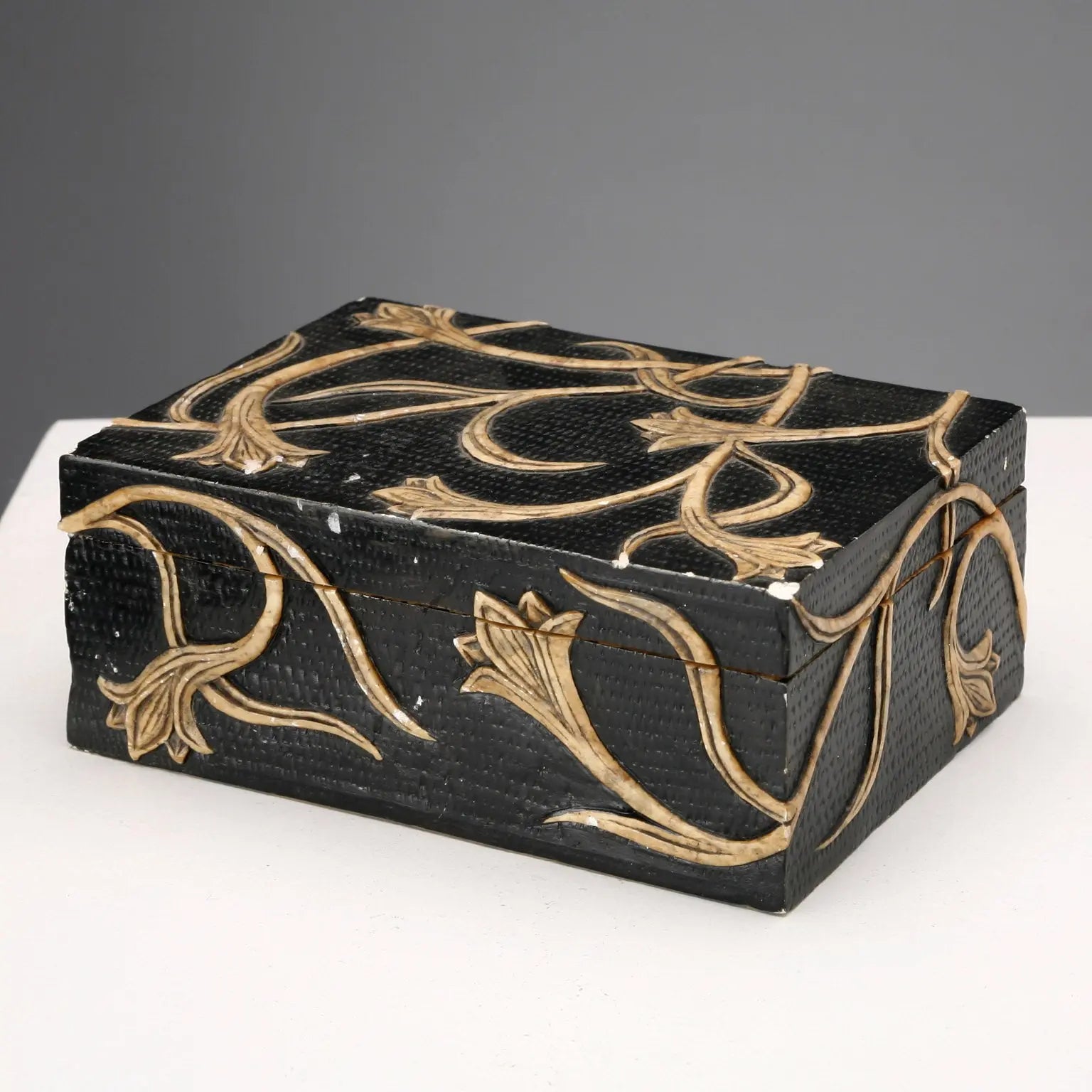 Antique Jewelry Casket Carved Stone India XX Century - India, XX Century | Antiques | Fancy Goods